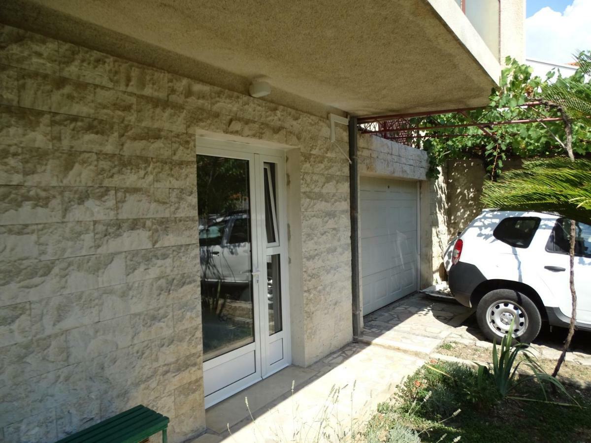 Job Studio Apartments Split Exterior foto